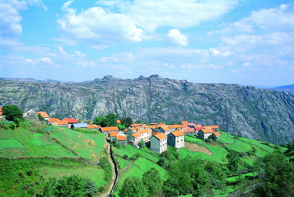 Branda_S_Bento_do_Cando_1_1000_1000