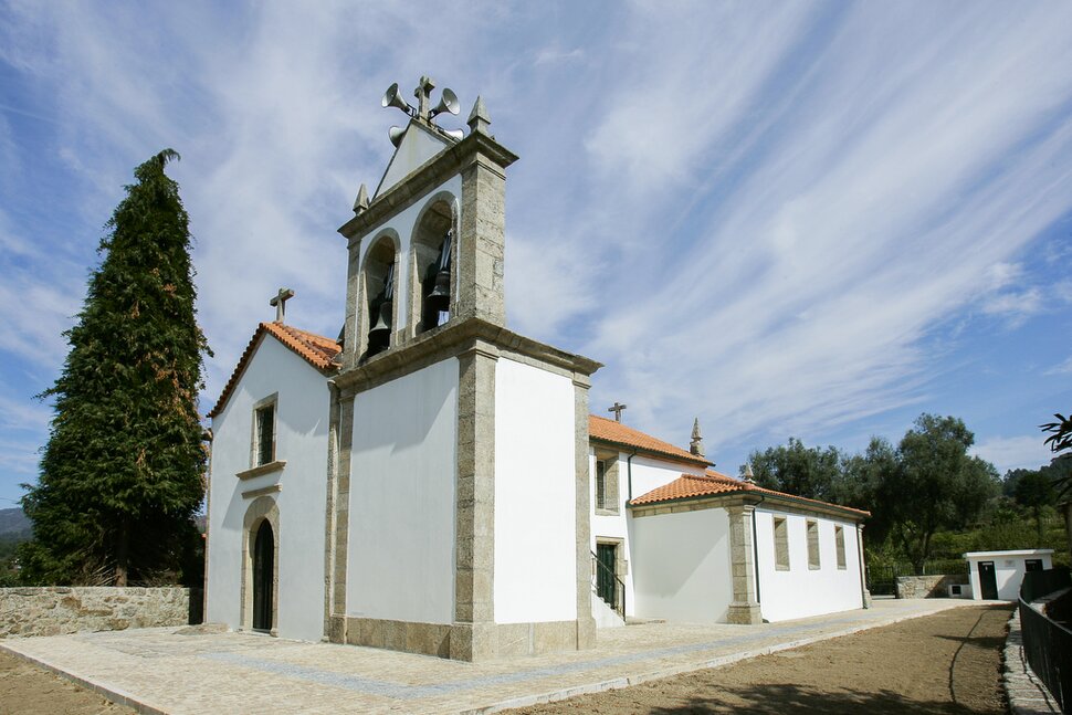 Azere 001 1 970 2500